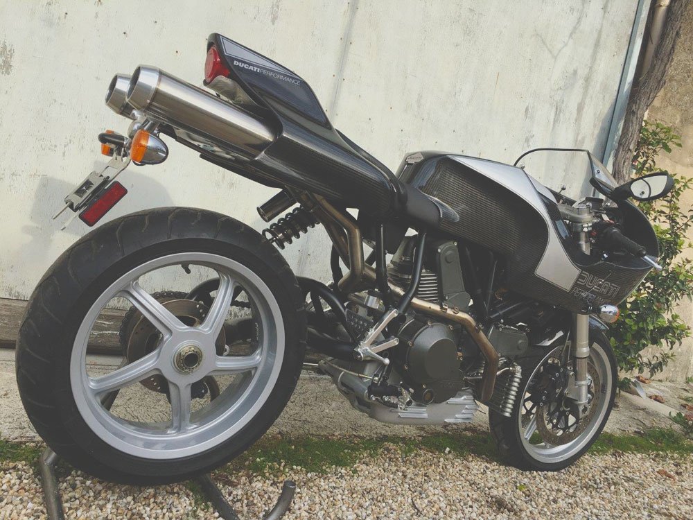 ducati mh900e